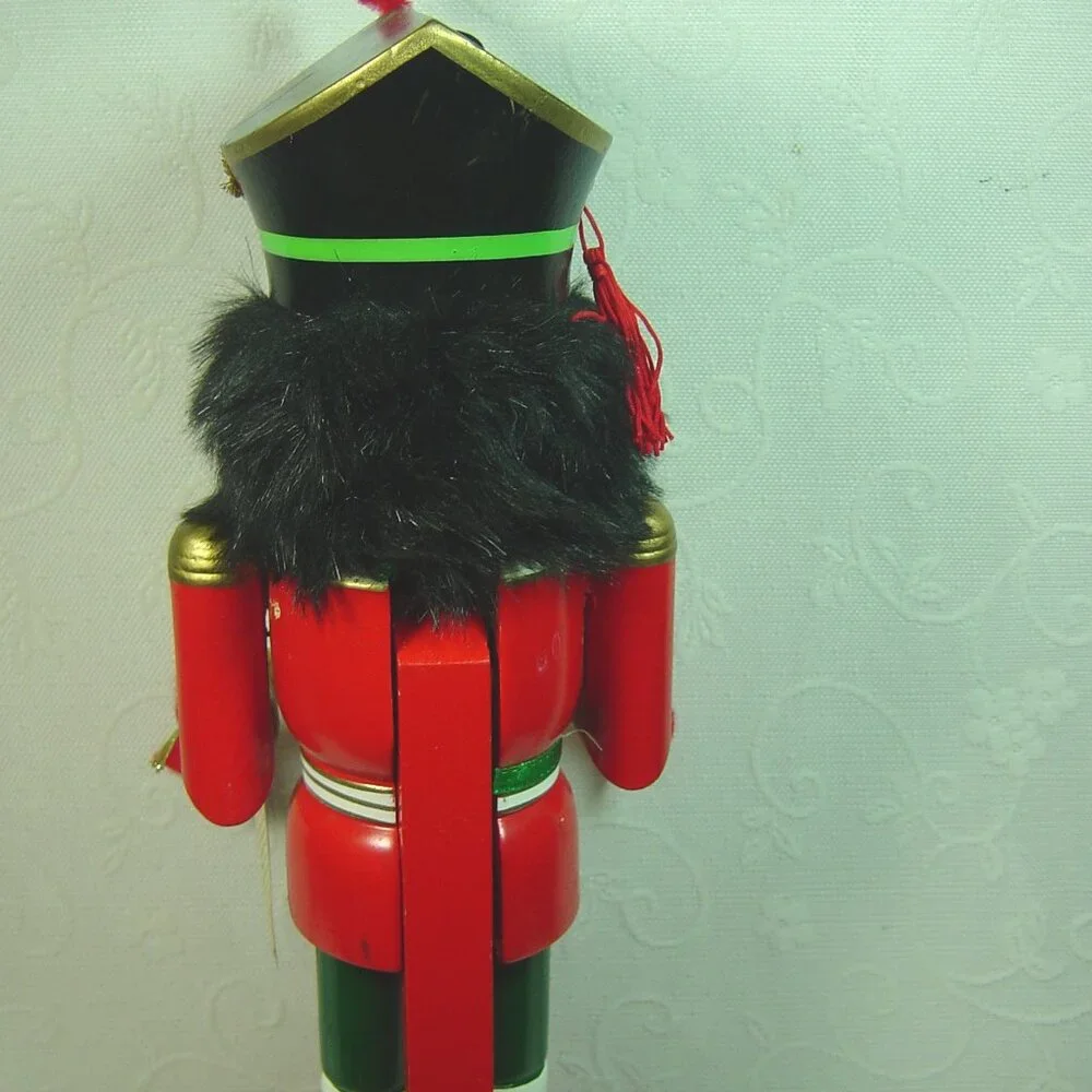 2006 Limited Edition Nutcracker playing cymbals-14